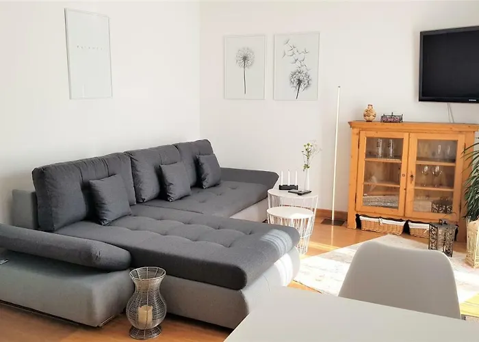 Apartment Am Paradies - 10 Minuten Fussweg Zur Innenstadt